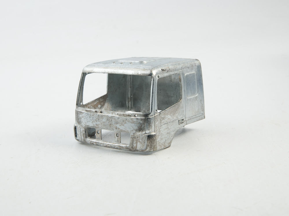 1512AVD Сборная модель КАМАЗ-65206 AVD Models