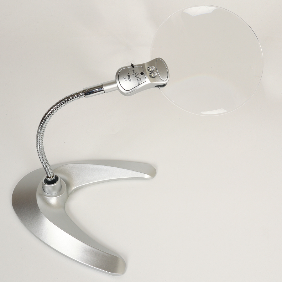 MW-2141-B Лупа 4-кратная с подсветкой (на подставке)