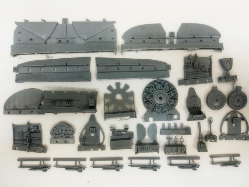 48047 48047 Советский истребитель Поликарпова И-16 (в набор входит 2 комплекта пластика и новая смола) ARK model