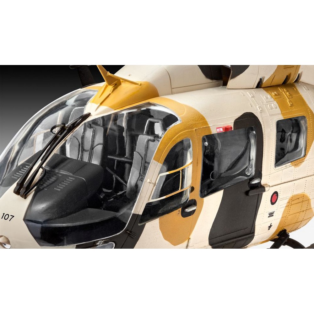 04927 Многоцелевой вертолет UH-72A Lakota Revell