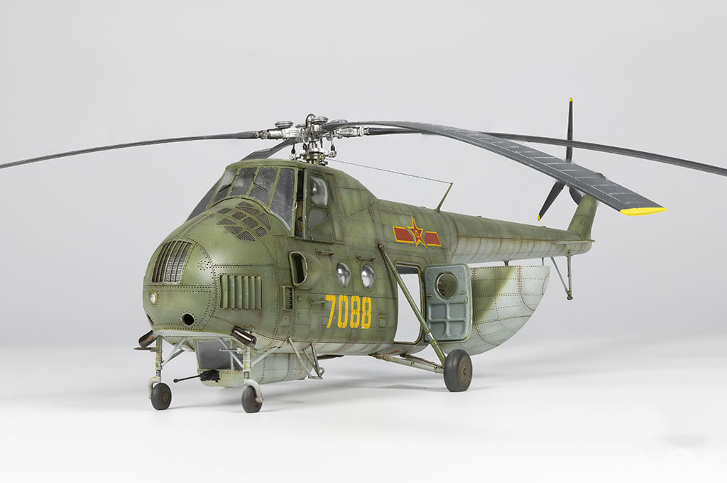 05817P Вертолет Mi-4A Hound Trumpeter