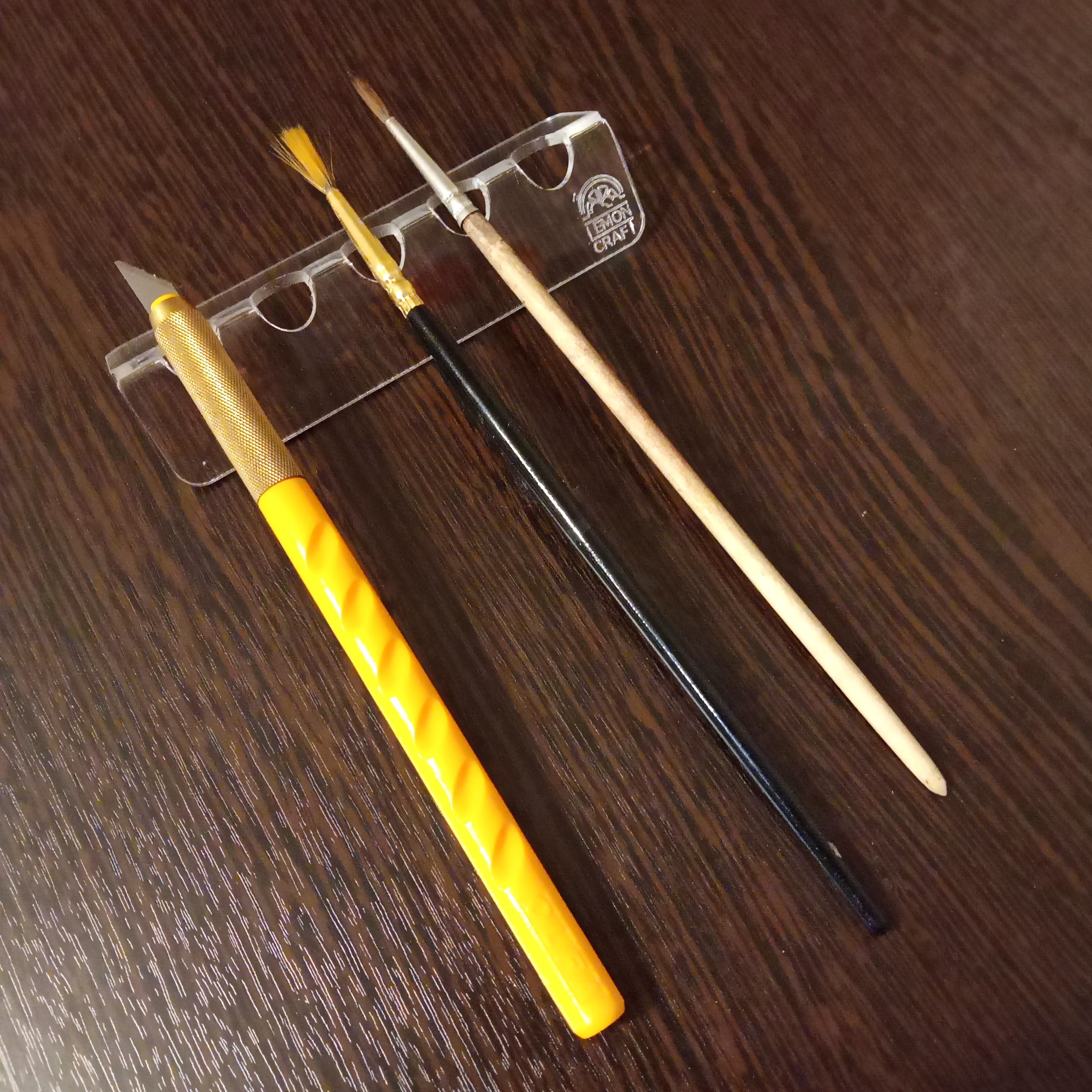 LCA006 Подставка под кисти