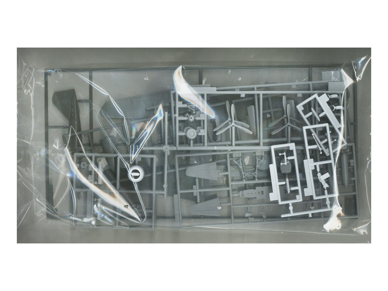 02401-Самолет DINAH INTERCEPTOR 16th Hasegawa