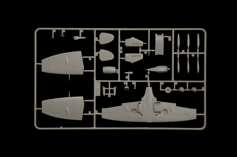 1482ИТ SPITFIRE Mk. V-Mk. IX АСЫ Italeri
