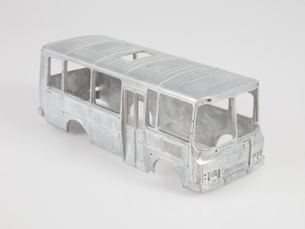 4040AVD Сборная модель ПАЗ-3205 пригородный AVD Models