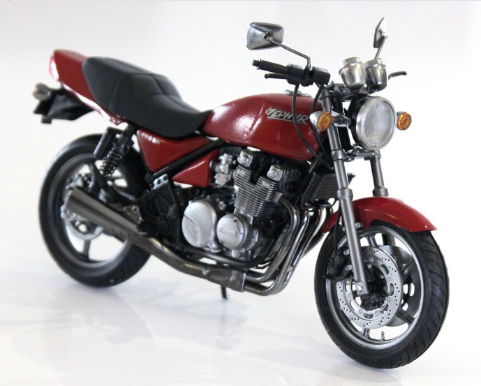 04149 Kawasaki Zephyr Aoshima