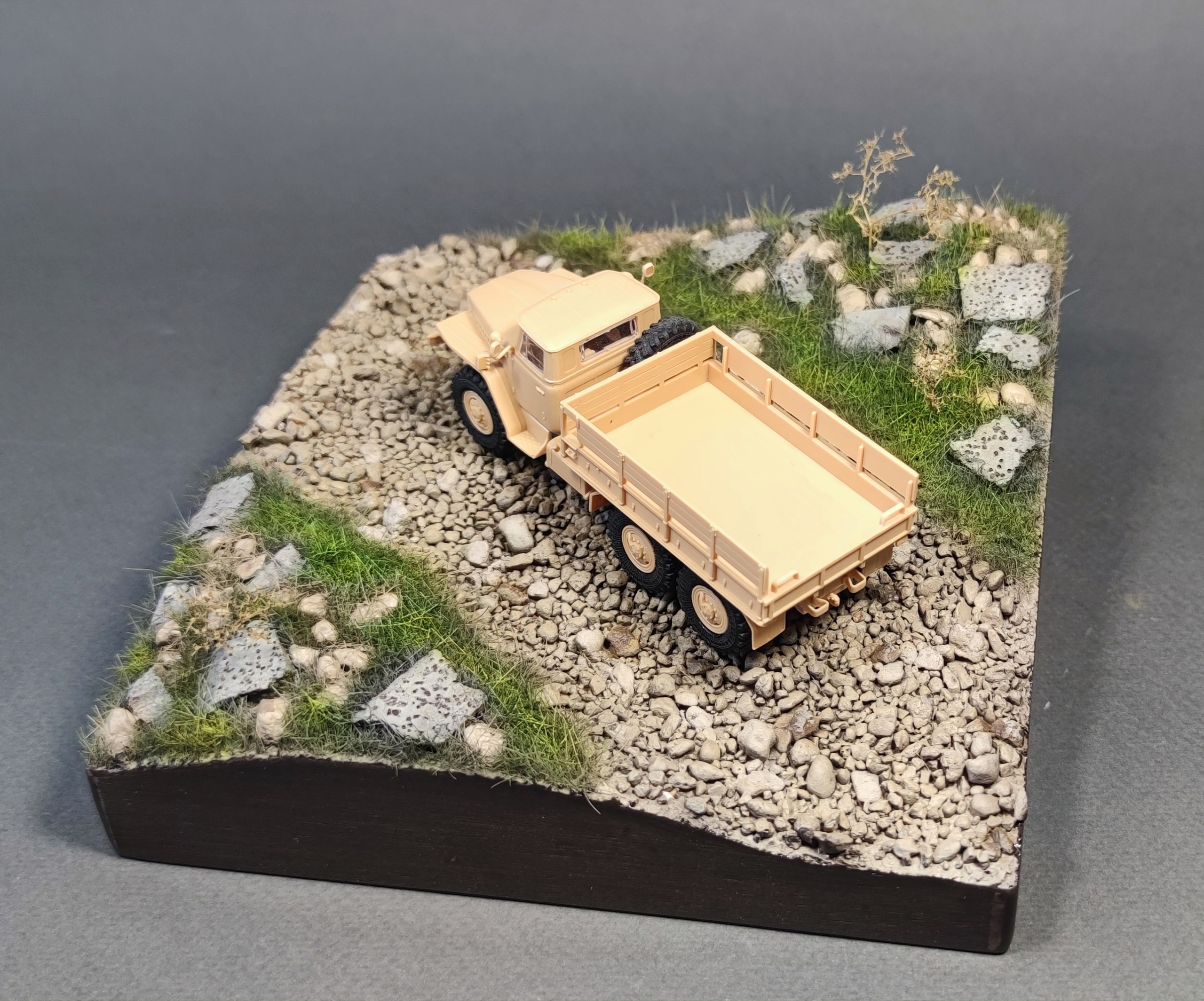 AM7339 Подставка авторская премиум уровня quot;Полигонquot; 16х16см