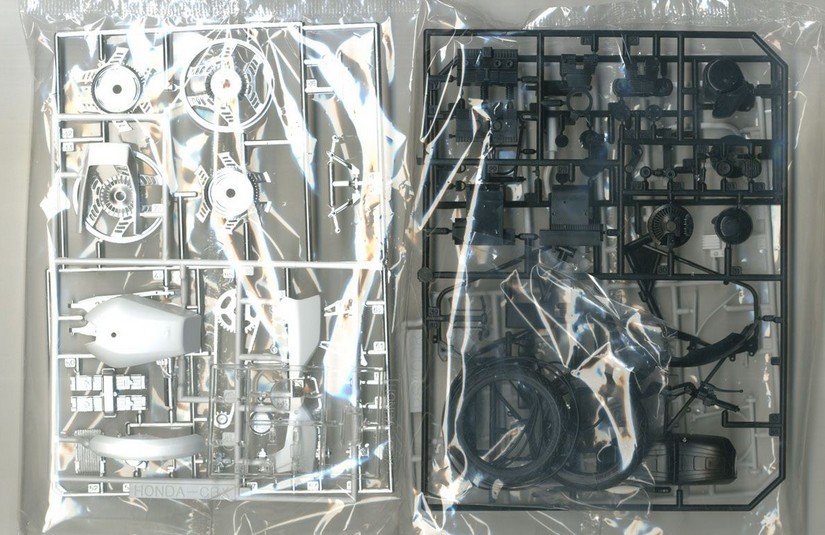 05167 Honda CBX400 FII Aoshima