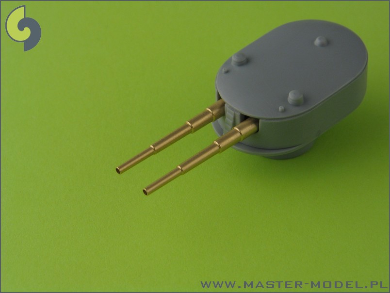 SM-350-059 Вооружение российского линкора Бородино - 305мм (4шт), 152мм (12шт), 75мм (20шт), 47мм (20шт)