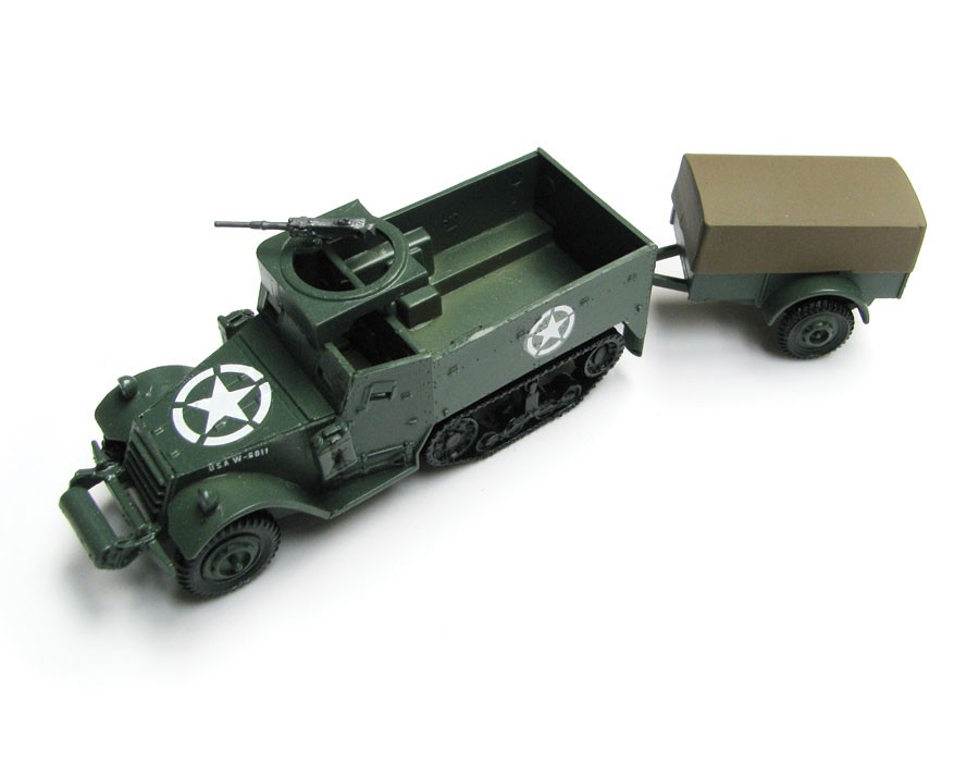 A02318V Полугусеничный бронетранспортер Half-Track M3 Airfix