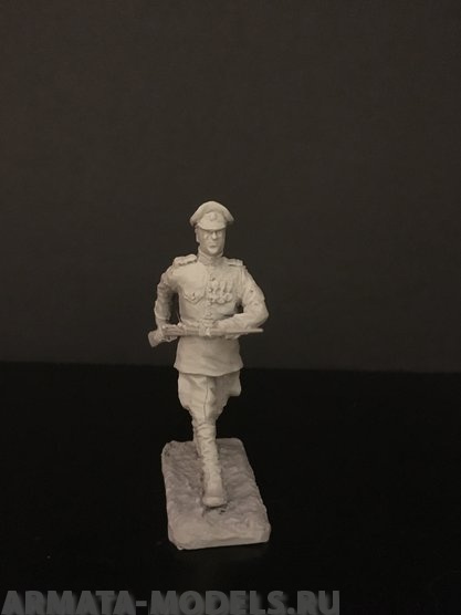 5104ТБ Рядовой дивизии Каппеля идущий с винтовкой в атаку Три Богатыря