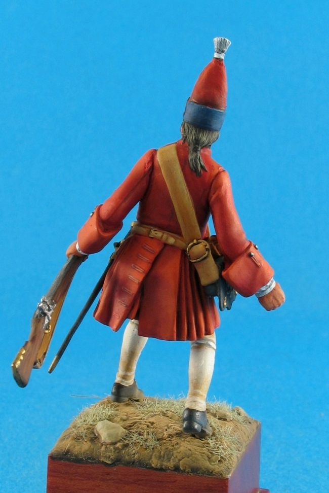 CHM-54090(M). Русский гренадер армейских пехотных полков, 1709-15 гг. 54 мм. Материал - белый металл. Chronos Miniatures