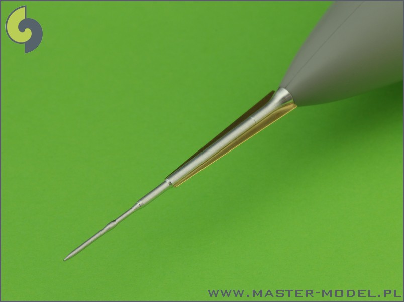 AM-32-047 МиГ-23 МЛД (Флоггер К) - трубка Пито