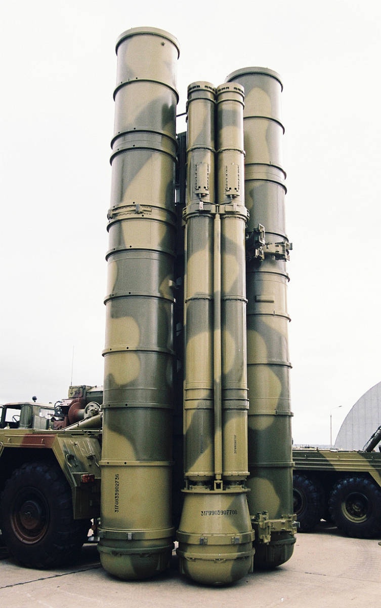 AM7304 Пусковые контейнеры для ракет 9М96Е, 1/72