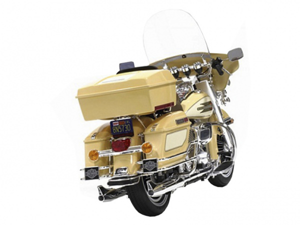 16040 Harley Davidson FLH Classic (ограниченная серия) Tamiya