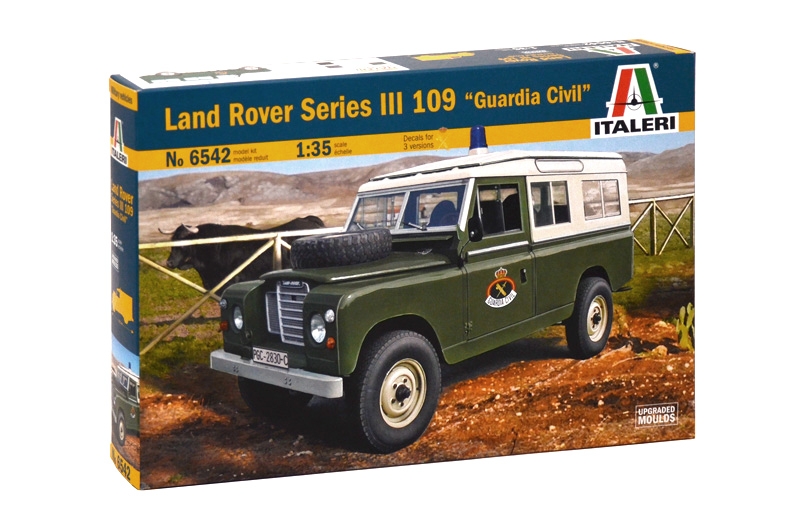 6542ИТ  АвтомобильLAND ROVER Серия III 109 Гражданская охрана Italeri