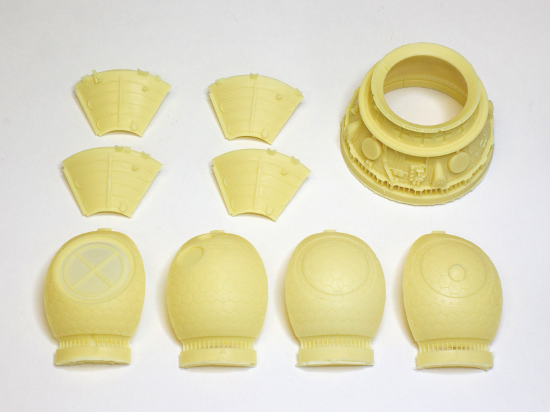 RIM35035 Советский космический корабль quot;Восток-1quot; Red Iron