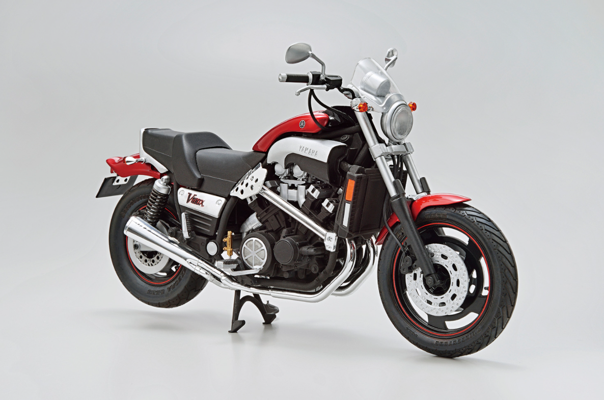 06313 Yamaha Vmax '04 Aoshima