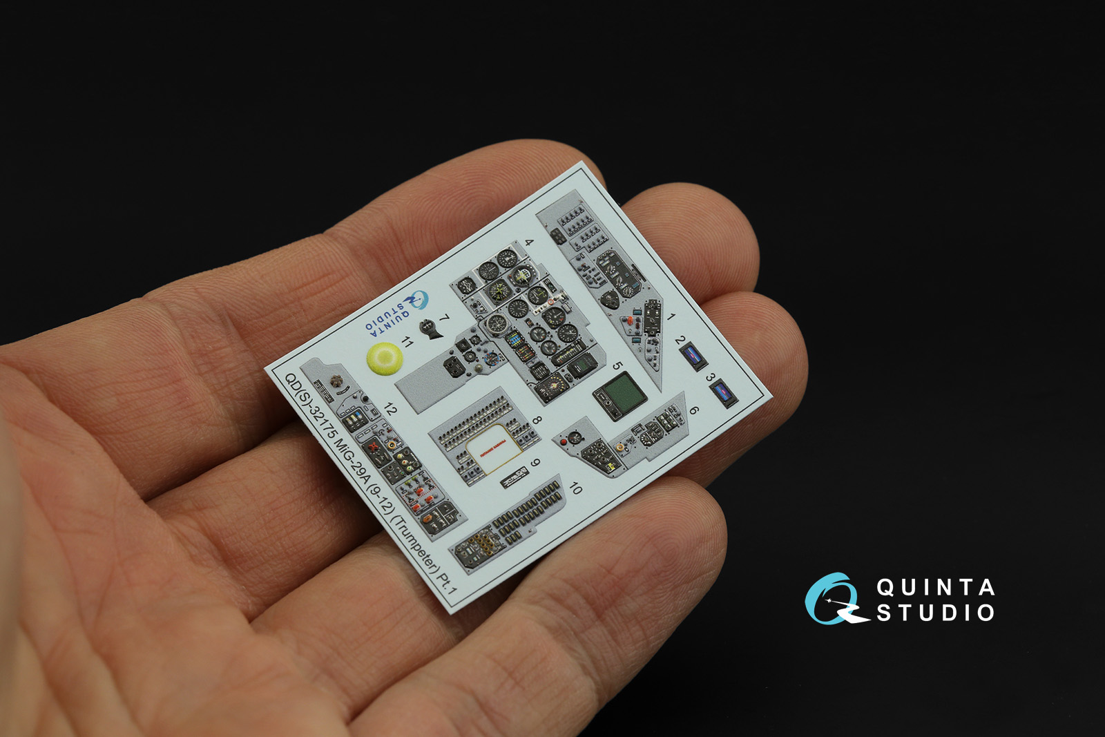 QDS-32175 3D Декаль интерьера кабины МиГ-29 9-12 (Trumpeter) (Малая версия)