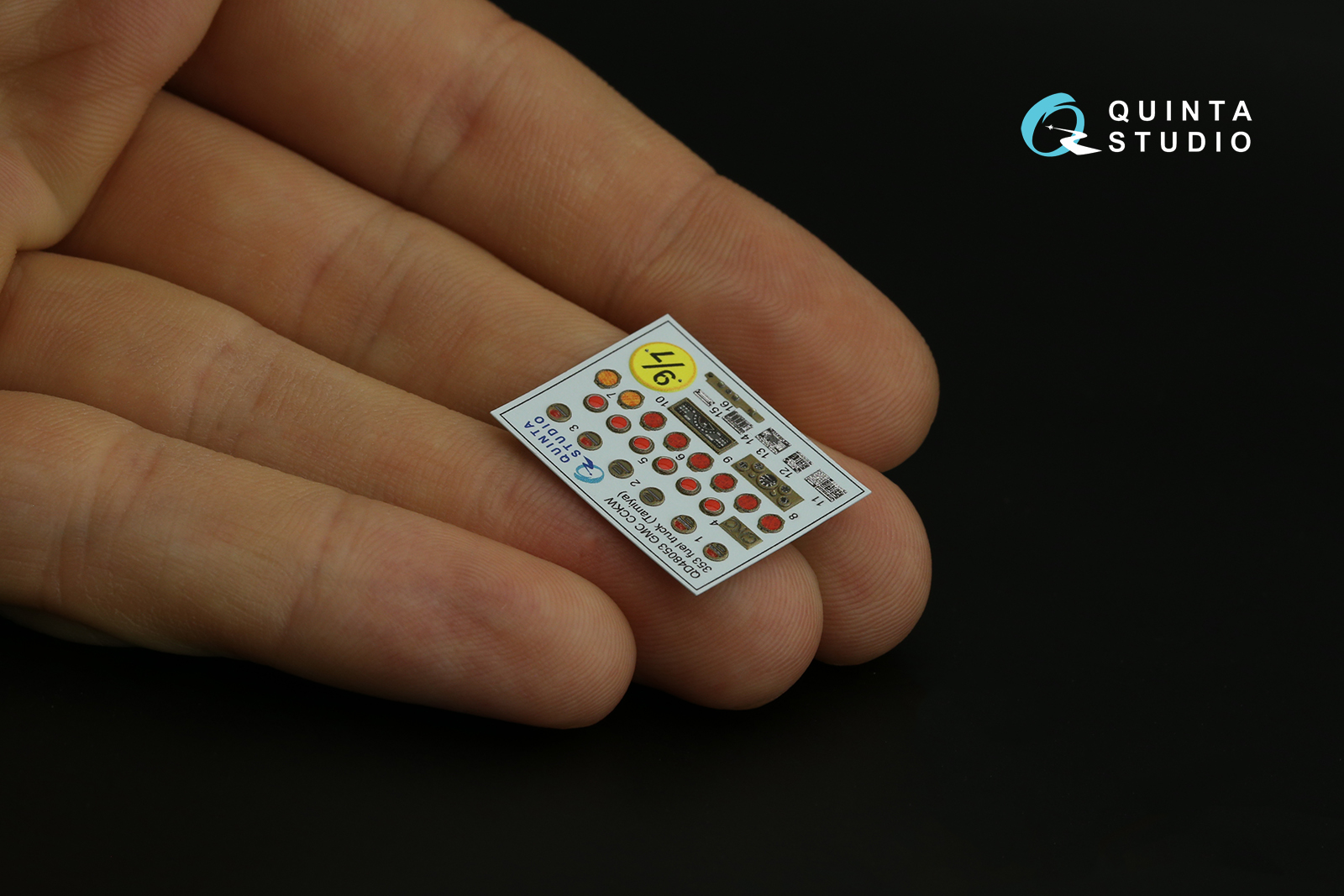 QD48053 3D Декаль интерьера GMC CCKW 353 fuel truck (Tamiya)