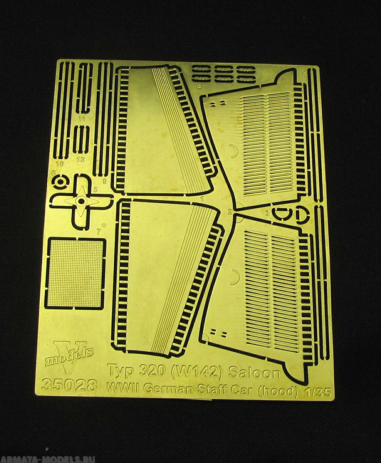 35028VM Фототравление Mercedes-benz typ 320 (W142) (hood)