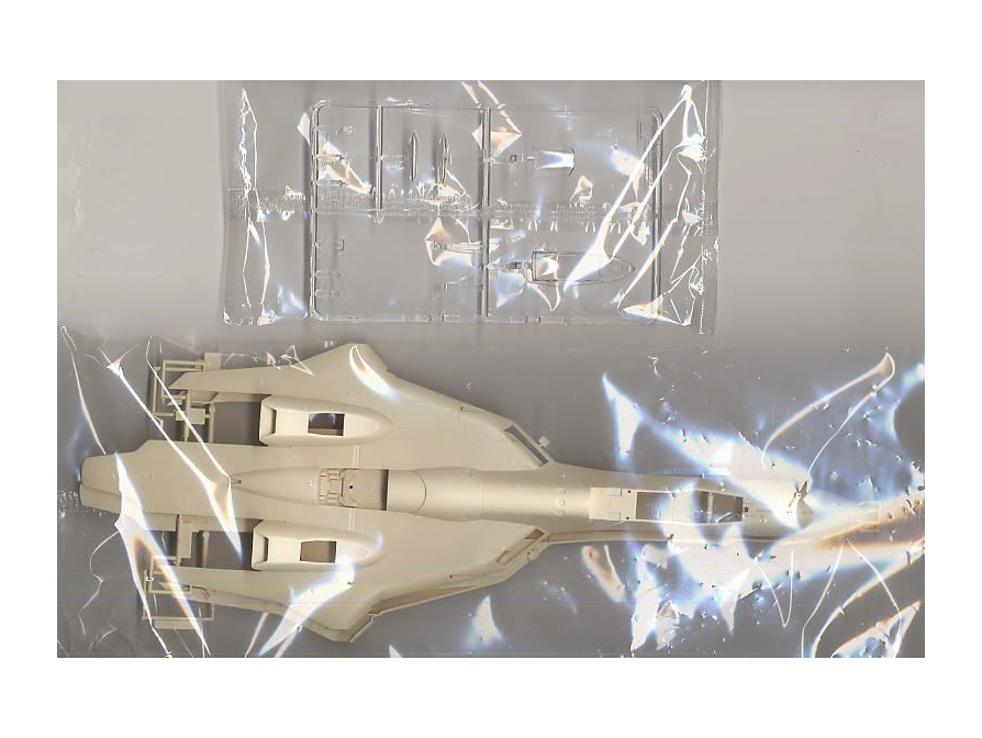 65651-Истребитель YF-19 MACROSS PLUS, Hasegawa