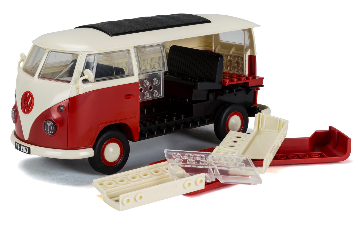 J6017 QUICKBUILD VW Camper Van Airfix