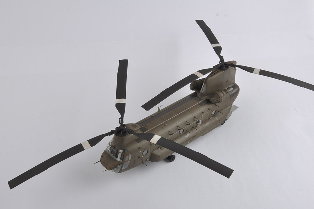 81773HB Сборная модель Вертолет CH-47D CHINOOK Hobby Boss
