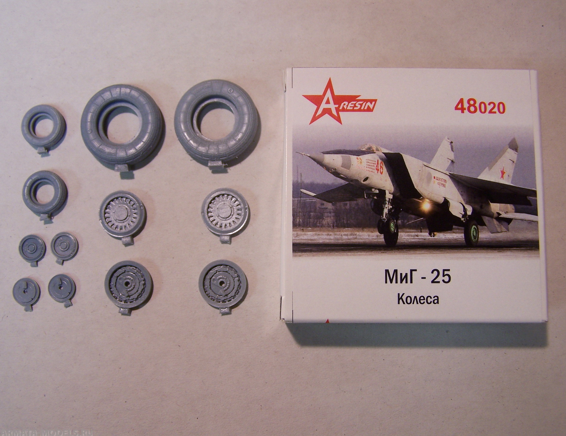48020 Колеса Миг-25