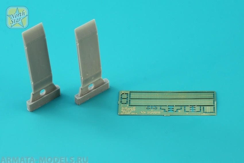 NS35026 Wooden boards for moving over pits and other obstacles for German WWII trucks (Opel Blitz)