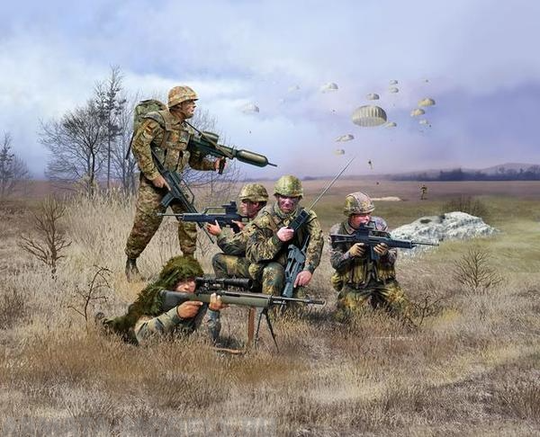 02521 Фигурки немецкой армии (современные) Revell