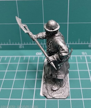 4165ТБ ВИМ, пеший стрелец в каске, с бердышом, 54 мм