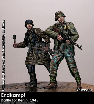 RDM35031 Немецкий солдат Endkampf, Berlin 1945 (two figures)
