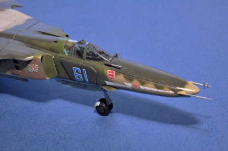 5803P Mig-27M Flogger J 17 Trumpeter