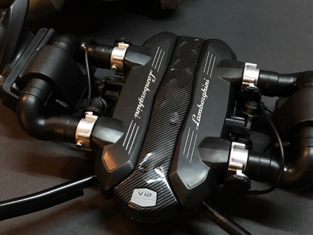 Lamborghini Aventador Roadster Blue (Синий металлик)