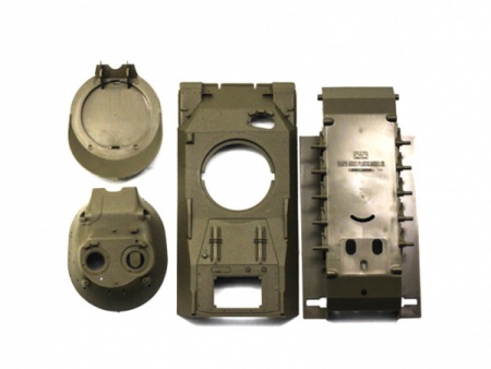 35064 Западно-германский танк LEOPARD c 105-мм пушкой и фигурой танкиста Tamiya