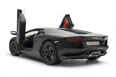 Lamborghini Aventador Nero Nemesis (Полуматовый черный)